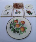 Tegel (7) - Grote partij vintage onderzetters voor schotels