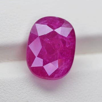 1 pcs Rood Robijn - 9.88 ct - International Gemological, Sieraden, Tassen en Uiterlijk, Nieuw