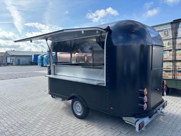 Prachtige Airstreamer 3800 uit voorraad leverbaar ....