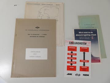 Verzameling van 5 originele documenten van de Nederlandse..., Boeken, Ophalen of Verzenden, Nieuw
