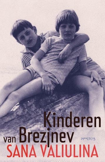 Kinderen van Brezjnev (Goed), Verzenden, Gelezen, Sana Valiulina