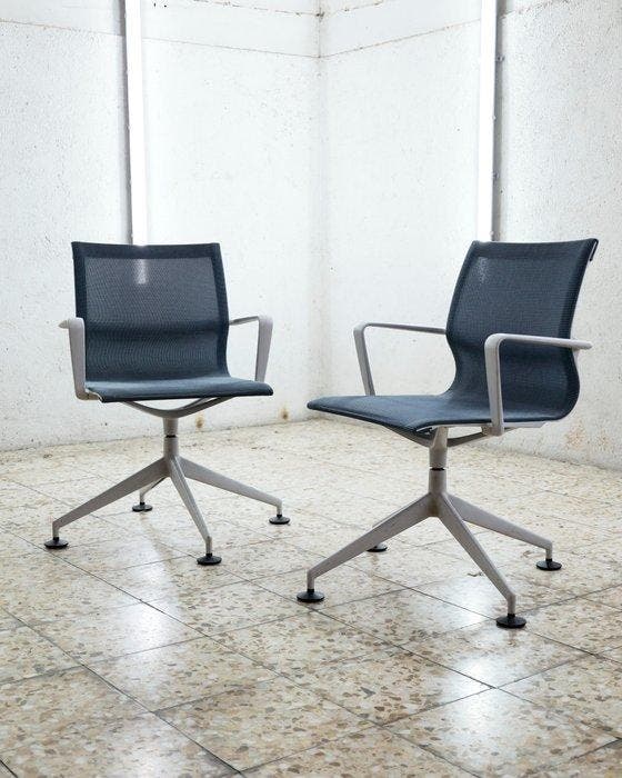 Vitra - Alberto Meda - Bureaustoel (2) - Physix - polyamide,, Antiek en Kunst, Antiek | Meubels | Stoelen en Banken