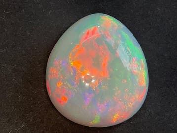 Opaal - 25.96 ct - Antwerp Laboratory for Gemstone Testing, Sieraden, Tassen en Uiterlijk, Nieuw