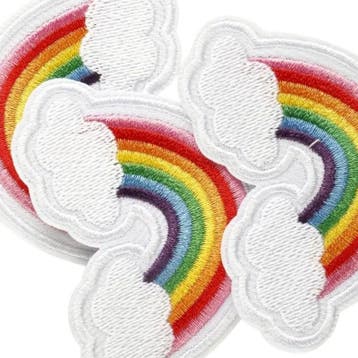 Embleem Regenboog - 4.4 x 7 cm - applicatie - opstrijken..., Hobby en Vrije tijd, Kledingapplicaties en Hotfix, Ophalen of Verzenden