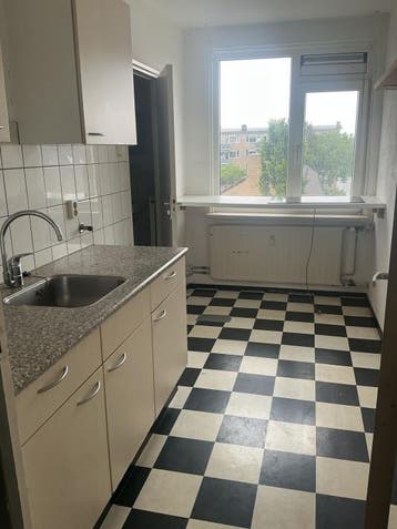 Woning te huur in Roermond - 70 m² - 1 kamer(s), Overige soorten, Roermond, Limburg