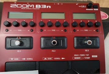 Zoom B3n Processore Multieffetti Per Basso - Effectpedaal, Muziek en Instrumenten, Nieuw