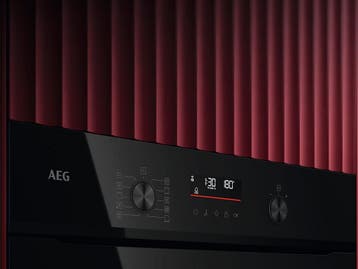 AEG BP3100B - Inbouwoven - Pyrolyse - WiFi - Zwart, Witgoed en Apparatuur, Ovens, Verzenden, Zo goed als nieuw