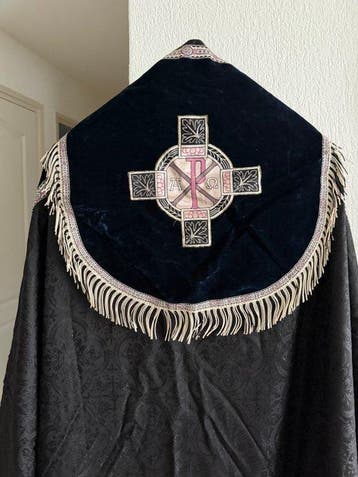 Religieuze en spirituele objecten - Stof, fluweel, lint,