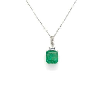 Ketting met hanger - 14 karaat Witgoud - 1.76ct. tw. Smaragd