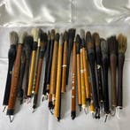Massieve collectie van Aziatische kalligrafie- en