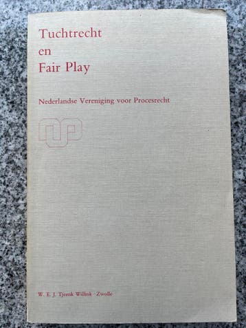 Tuchtrecht en fair play, Gelezen, Verzenden, Nederland, Juridisch en Recht