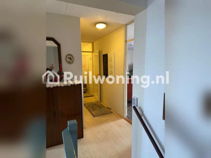 Segbroek: Flat, 87 m², 3 kamers, €645 huur (Den Haag), Huizen en Kamers, Woningruil, Den Haag
