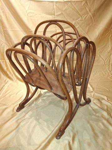 Rare Thonet music stand, model Nr. 1, from the 1886, with
