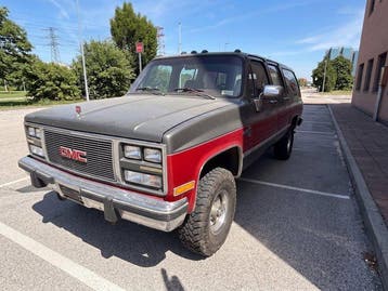 GMC - Suburban SLE 3500 7.4 L - 1991