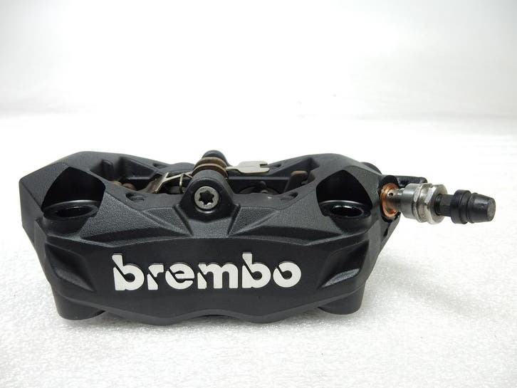 BMW F 900 R Remklauw Brembo rechts / 34118556206 / 8556206, Motoren, Onderdelen | BMW, Ophalen of Verzenden