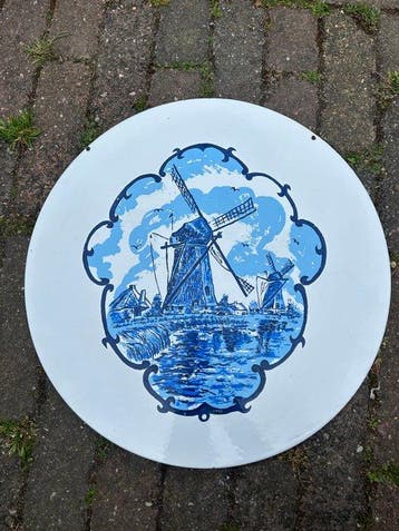 Molen ontworpen door kunstenaar G.Petit - Reclamebord -