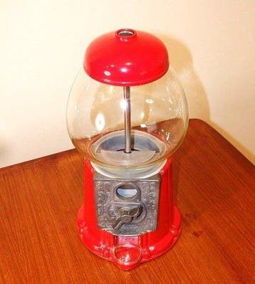 Kauwgomballenmachine - vintage industrial - snoepautomaten