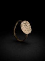 Oud-Romeins, Keizerrijk Brons Ring - 2e tot 4e eeuw n.Chr.