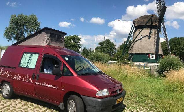 2 pers. Peugeot camper huren in Haarlem? Vanaf € 57 p.d. - G, Caravans en Kamperen, Verhuur