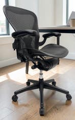 Refurbished Herman Miller Aeron Posturefit Uitvoering, Verzenden, Zwart, Zo goed als nieuw, Bureaustoel