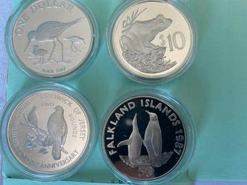 Nieuw-Zeeland, Fiji, Falkland Islands. 1985/1987, 4 coins, Postzegels en Munten, Munten | Europa | Niet-Euromunten