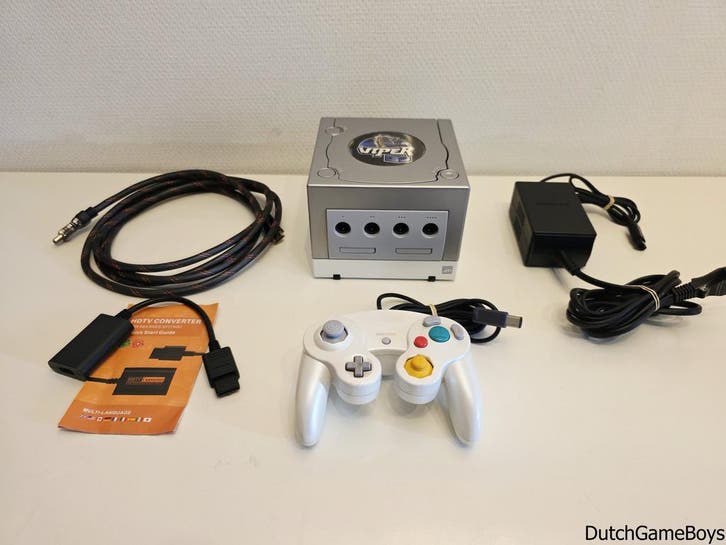 Nintendo Gamecube - Console - Pearl White + Mod + Viper Case, Spelcomputers en Games, Spelcomputers | Nintendo GameCube, Gebruikt