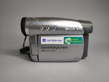Sony DCR-HC27E Mini DV-DV camera