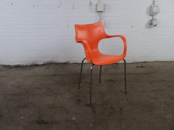 ACTA kantinestoel oranje kunststof kuip stapelbaar, Verzenden, Gebruikt, Kunststof
