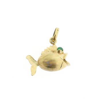 Gouden vis hanger met smaragd (Hanger of bedel), Sieraden, Tassen en Uiterlijk, Bedels, Ophalen of Verzenden, Gebruikt, Goud, Overige merken