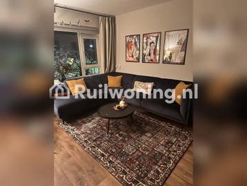 Leidse flat aangeboden, zoek plek in Amsterdam (Leiden), Amsterdam