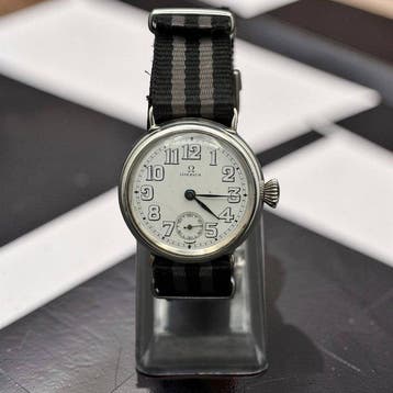 Omega - Trench Watch / Reloj de Trinchera (Transición, Nieuw