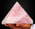 Grote rozenkwarts-piramide - 5,19 kg - 17,5 cm - India