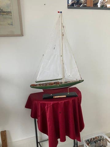 Maritieme objecten - Zeiljacht Dream D-8 uit Sete (Fr) -