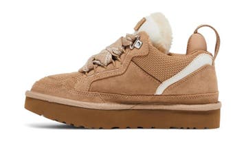 UGG Lowmel Sand (W), Nieuw
