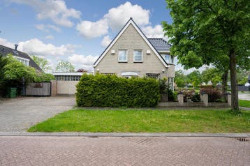 Te huur: Huis Simone Signoretstraat in Almere, Almere, Flevoland
