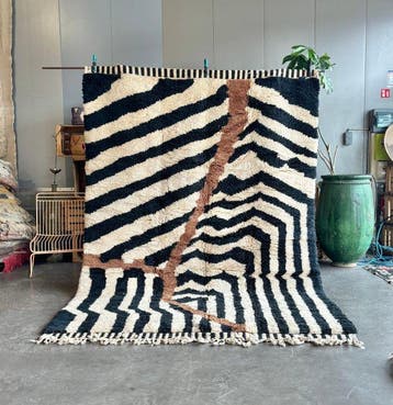 Collector Abstract Marokkaans Tapijt – Grafisch Zwart en, Nieuw