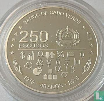 Kaapverdië 250 escudos 2015 (PROOF) 40th anniversary Ind.., Verzenden, Overige landen, Losse munt, Goud