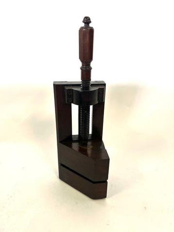 Werkgereedschap (11) - Antieke Mitre Jack van schrijnwerker