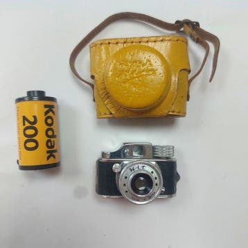 Hit Submini avec un étui | Analoge camera, Nieuw