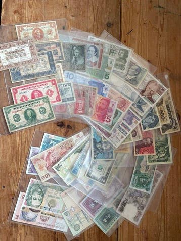 Wereld. - 51 Banknotes - Various Dates (Zonder minimumprijs)
