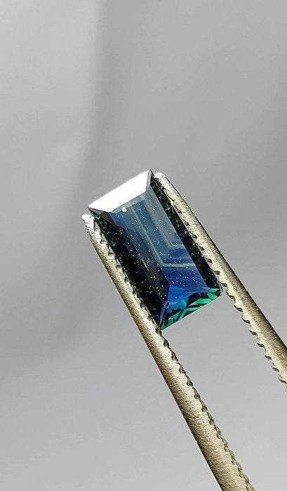 Saffier - 1.08 ct - Antwerp Laboratory for Gemstone Testing, Sieraden, Tassen en Uiterlijk, Edelstenen