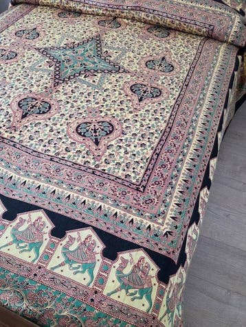 Tafelkleed. Sprei. - Tafelkleed - 215 cm - 210 cm -