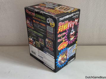 Sega Saturn - SBOM Taisen Pack - Multi Tap / 2x Controller -, Spelcomputers en Games, Verzenden, Gebruikt