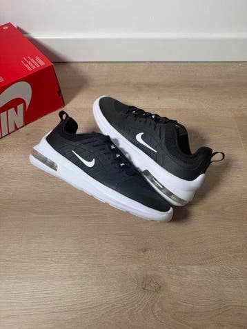 Nike - Sneakers - Maat: EU 43 - Nieuw met tags, Kleding | Heren, Nieuw