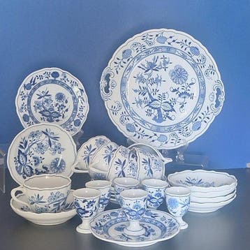 Hutschenreuther Selb - Theeservies (25) - Porselein - Blue, Antiek en Kunst