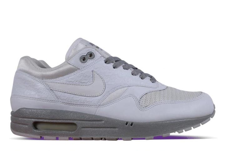 Nike Air Max 1 Powerwall White (2005) • 36.5 42.5, Kleding | Heren, Schoenen, Sneakers of Gympen, Ophalen of Verzenden