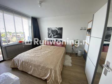 Waddinxveen: Licht apartement met 3 kamers (Zuid-Holland), Zuid-Holland