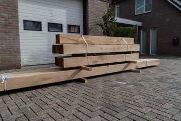 Geschaafd eiken balken 14x14 & 19x19 cm, Nieuw, Eiken, Balk