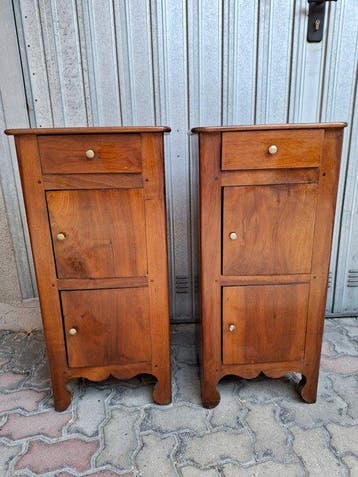 Nachtkastje (2) - Walnoot - Paar bedcommodes