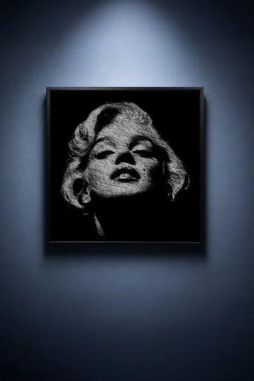 Tijs Dragtsma (1992) - Marilyns Gaze Beyond the Dark